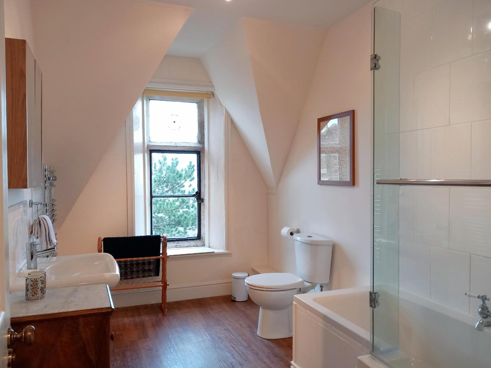 Haslington House Apartment Malvern Wells Bagian luar foto